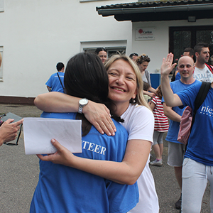 Tvrtka Nielsen Hrvatska za sedamnaest svojih zaposlenika organizirala je korporativno volontiranje u Caritasovoj kući 